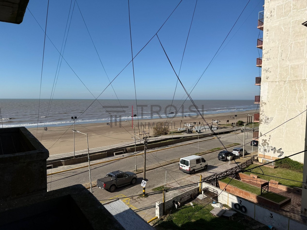 V40 - Depto. 3 ambientes Frente al Mar - Av. Costanera e/ 31 y 32
