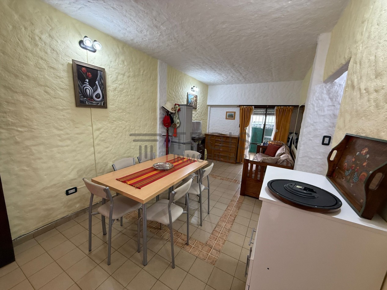 V39 - Depto. 2 ambientes - Calle 5 e/35 y 36