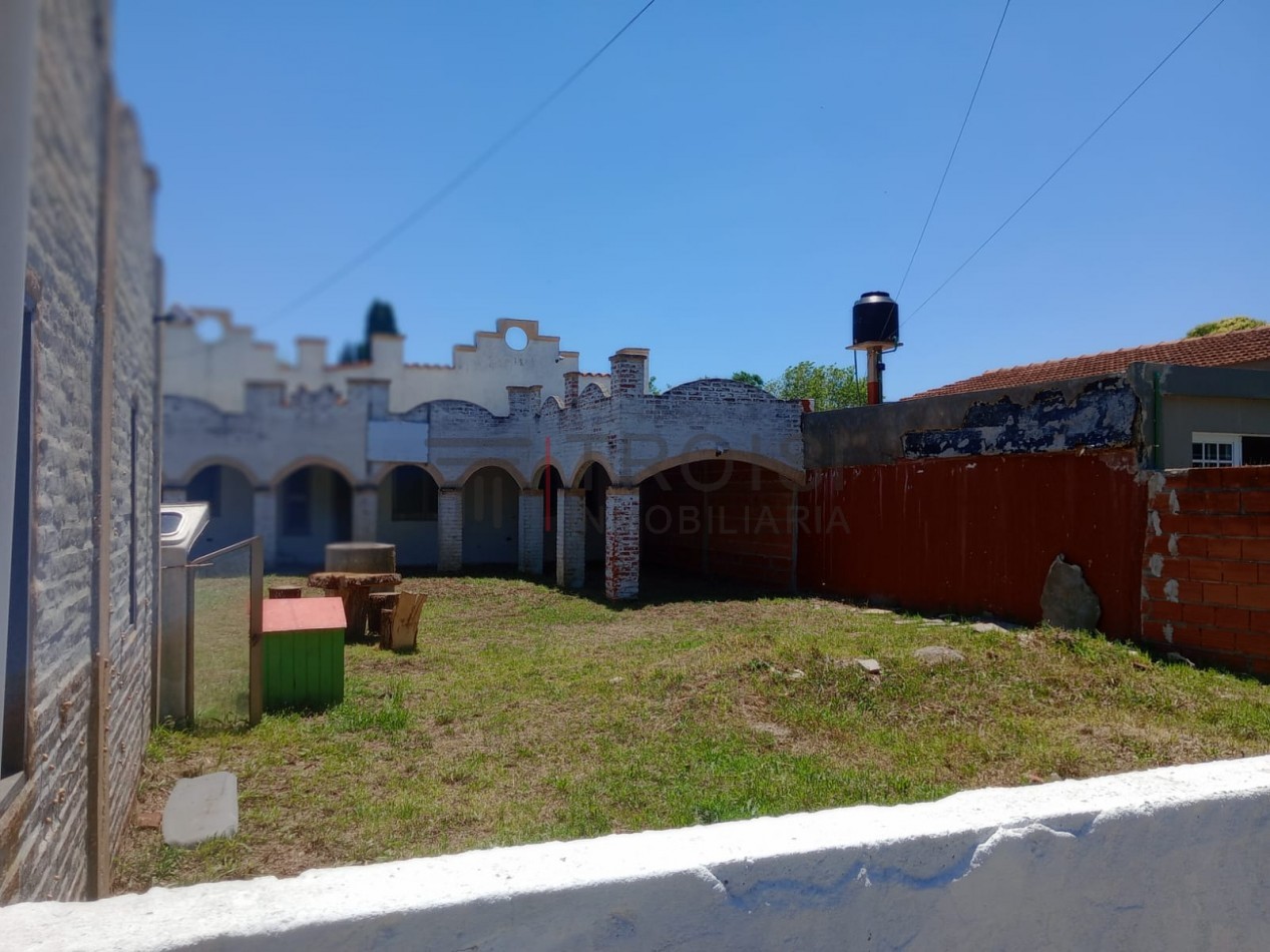 V45 - 2 chalets (uno construido y otro a construir)