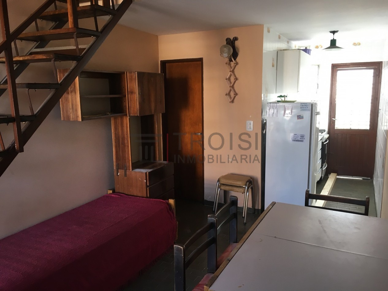 V29 - Duplex 3 ambientes - Calle 33 e/6 y 7