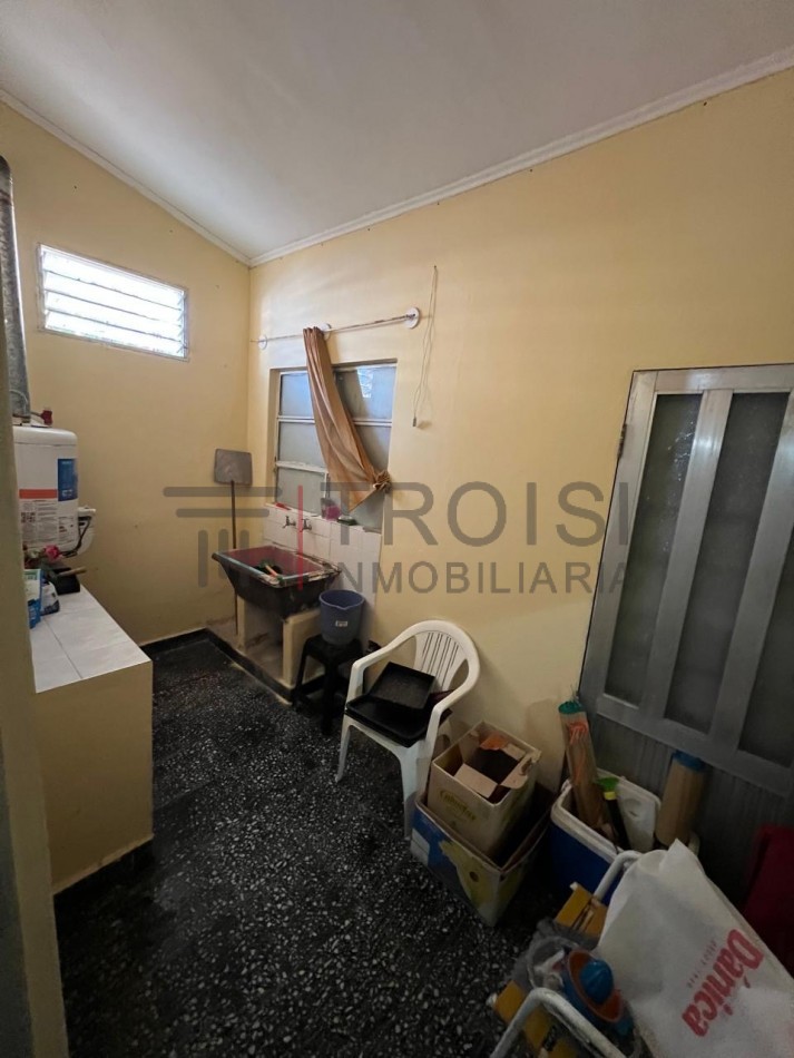 V24 - Chalet 3 dormitorios con Garage - Calle 34 e/ 4 y 5
