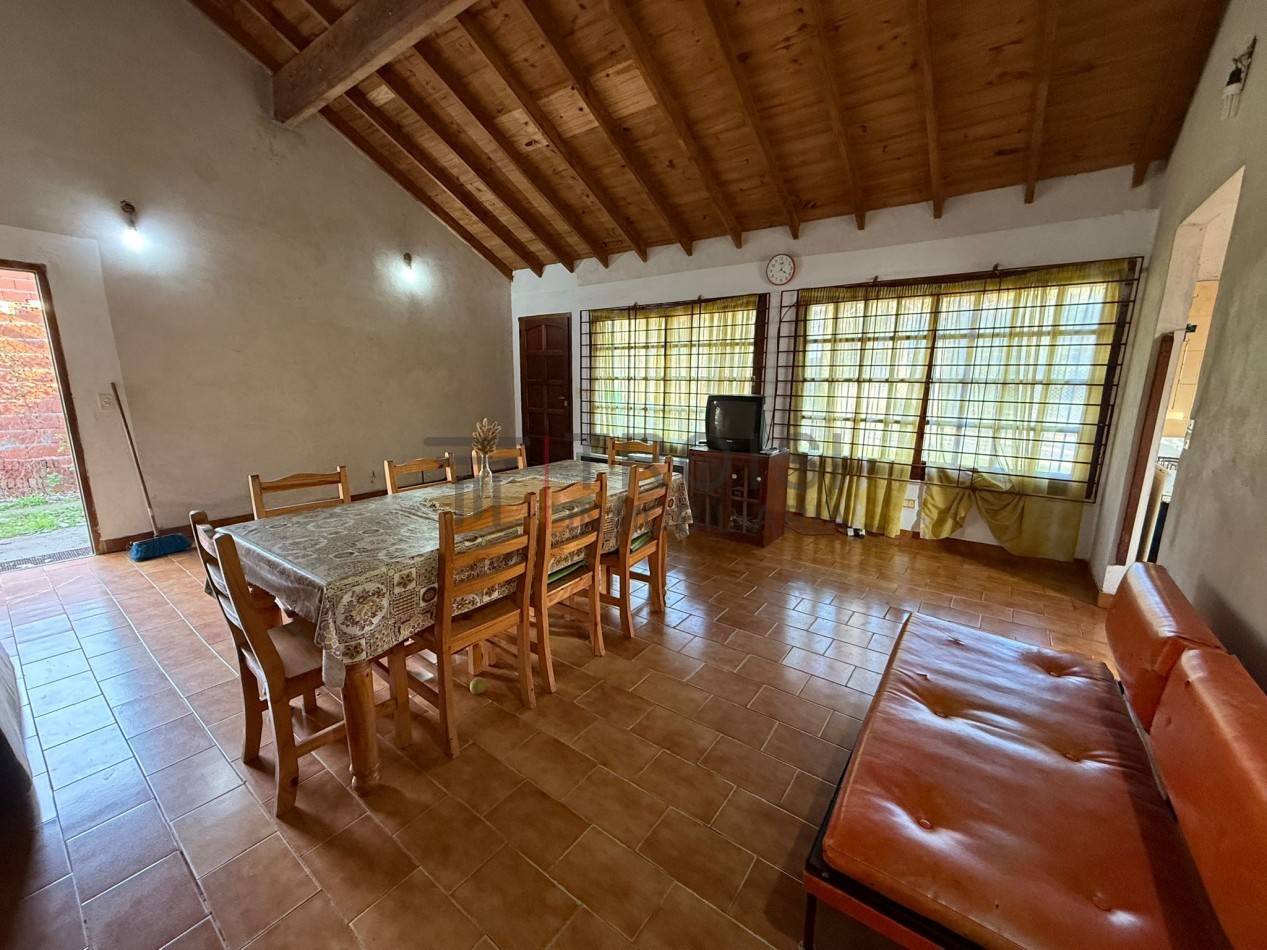 V53 - Chalet 4 ambientes - Calle Mendoza N°625