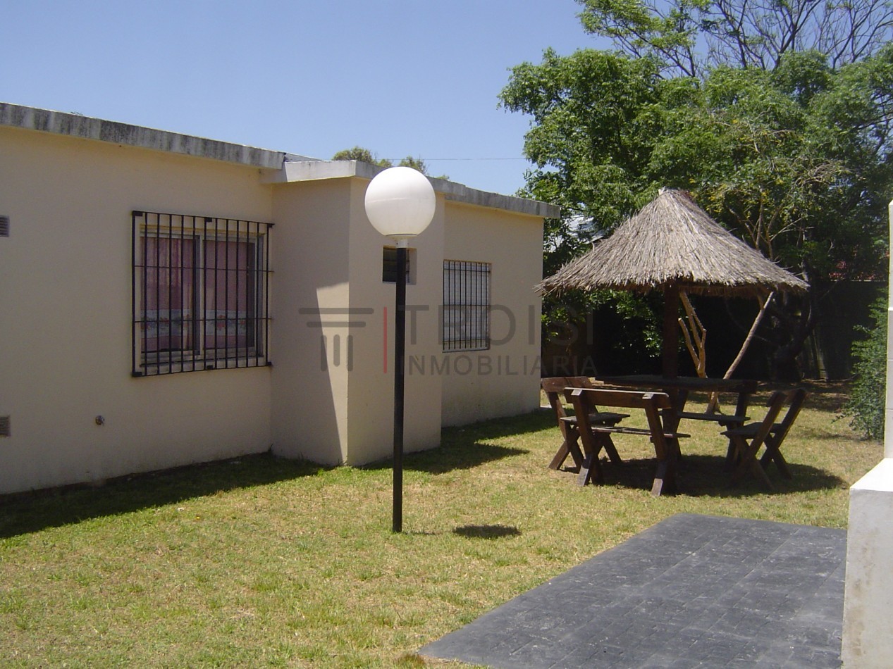 V1 - Chalet 3 ambientes + Depto 2 ambientes - Calle 2 e/ 45 y 46