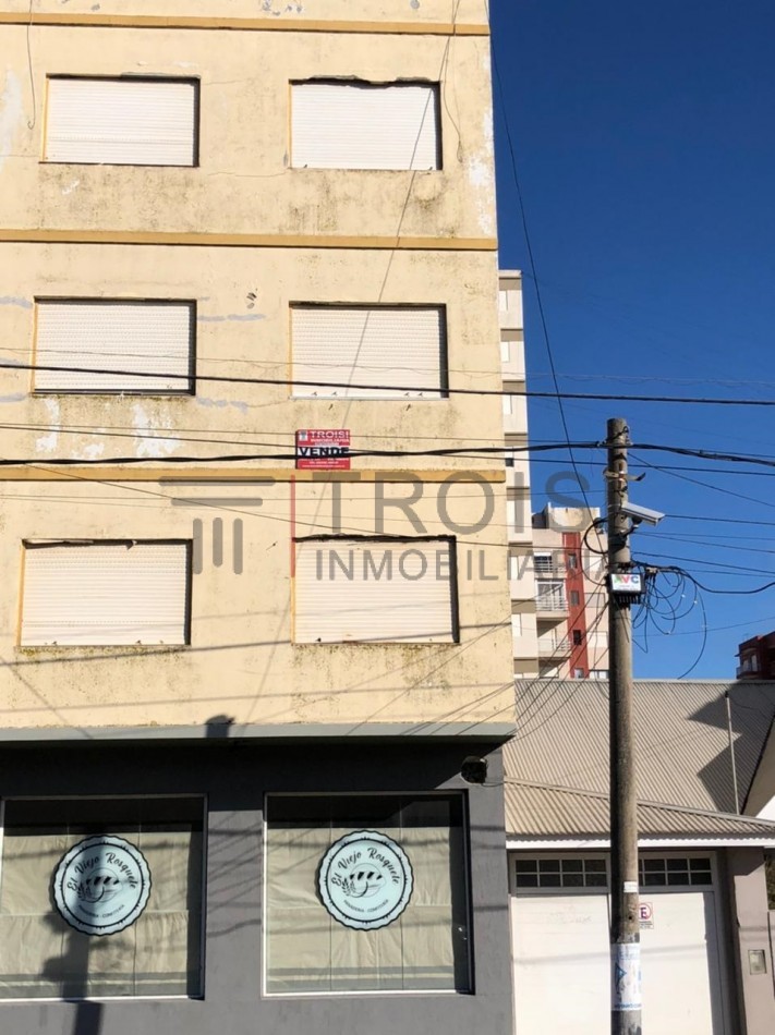 Depto. 2 ambientes - Costanera e/ 35 y 36 - V48