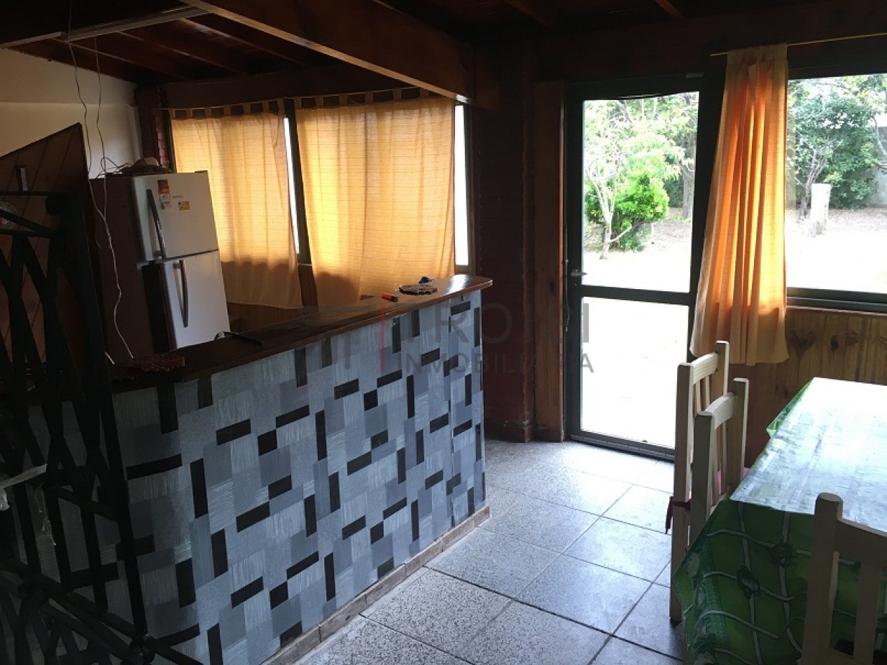 Chalet 3 ambientes + Monoambiente -  Calle 30 e/ 5 y 6 - V37