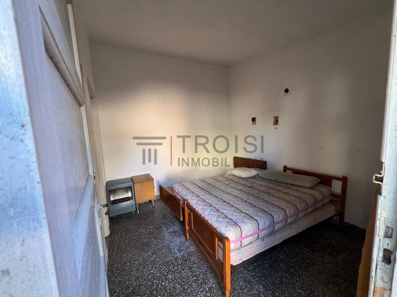 V24 - Chalet 3 dormitorios con Garage - Calle 34 e/ 4 y 5