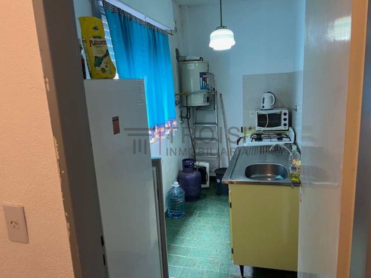 V7 - DEPARTAMENTO 2 AMBIENTES - CALLE 37 E/4 Y 5 