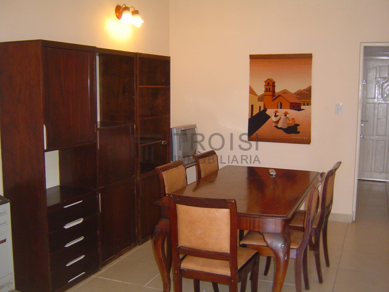 V1 - Chalet 3 ambientes + Depto 2 ambientes - Calle 2 e/ 45 y 46