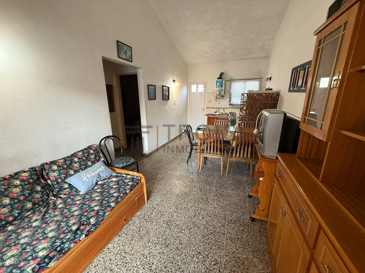V42 - Chalet 3 ambientes - Calle 35 e/ 7 y 8