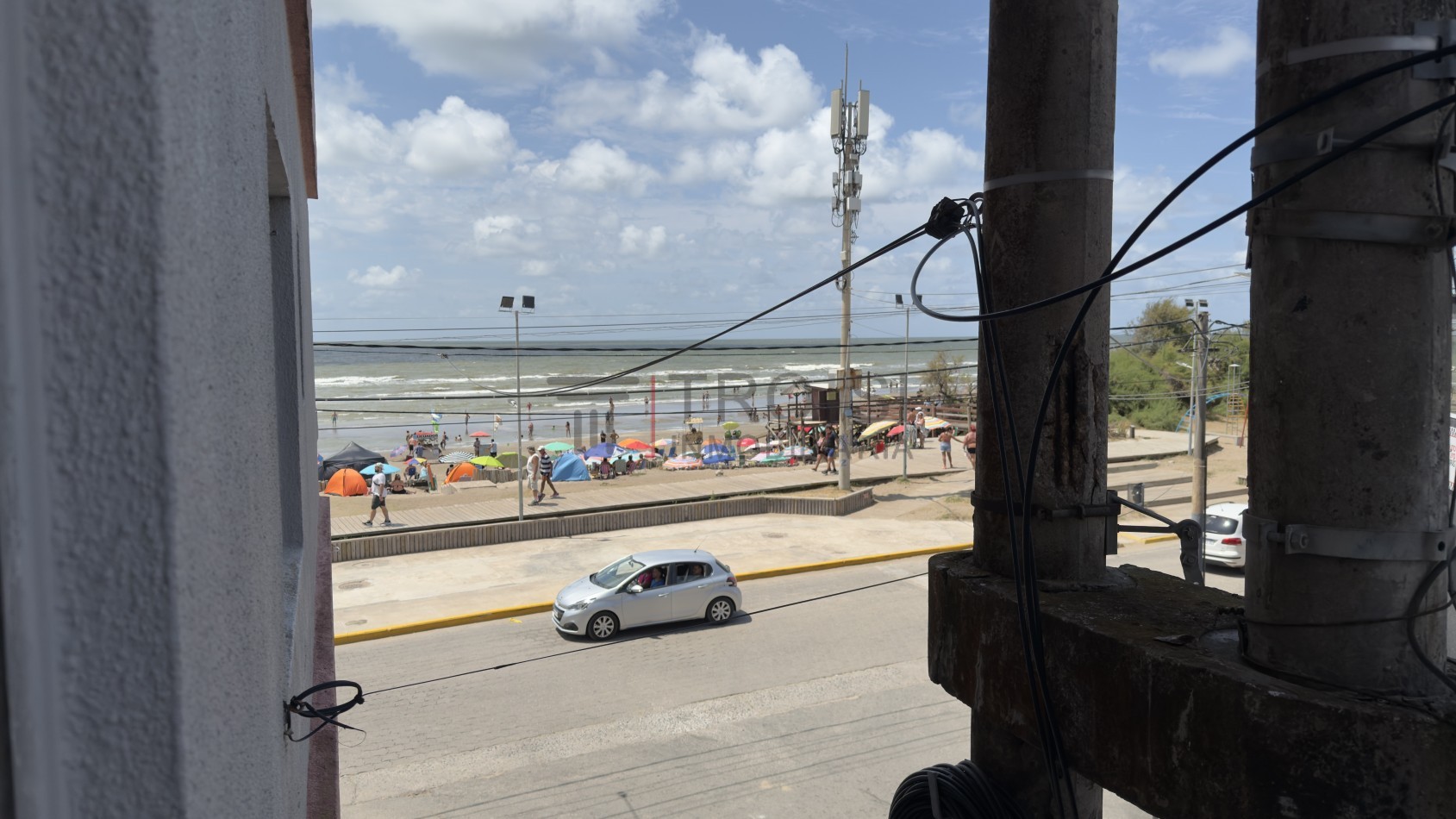 V23 - Depto. 2 ambientes con vista lateral al mar - Calle 33 esq. 2