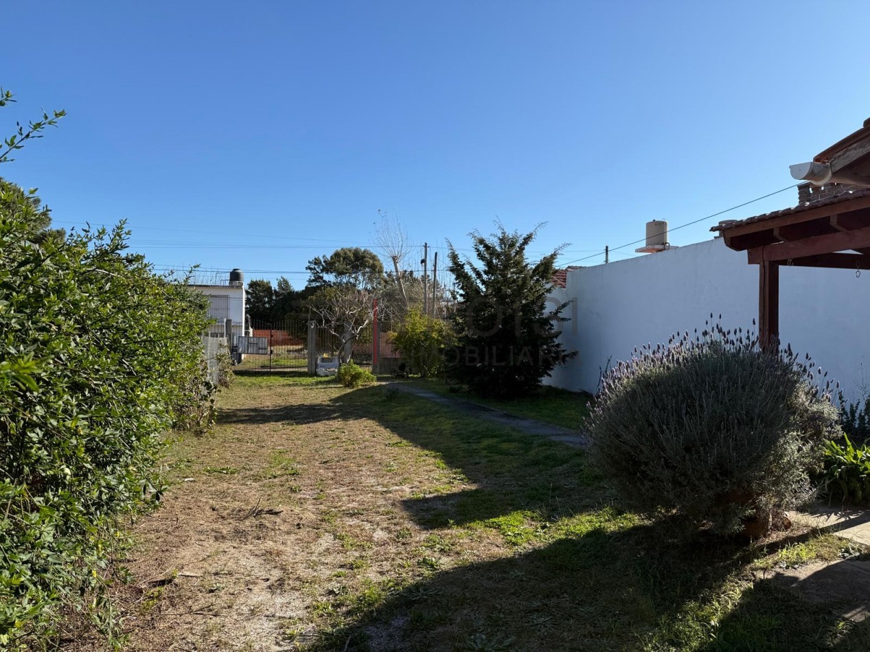 V5 - Chalet 4 ambientes - Calle 6 e/47 y 48