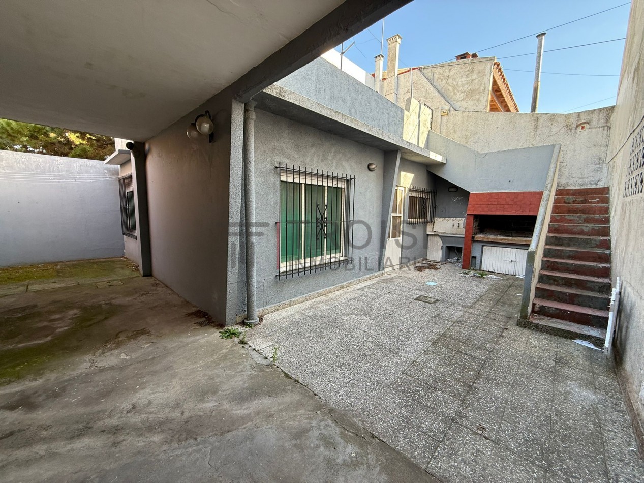 V64 - Depto. 3 ambientes - Calle 33 e/5 y 6