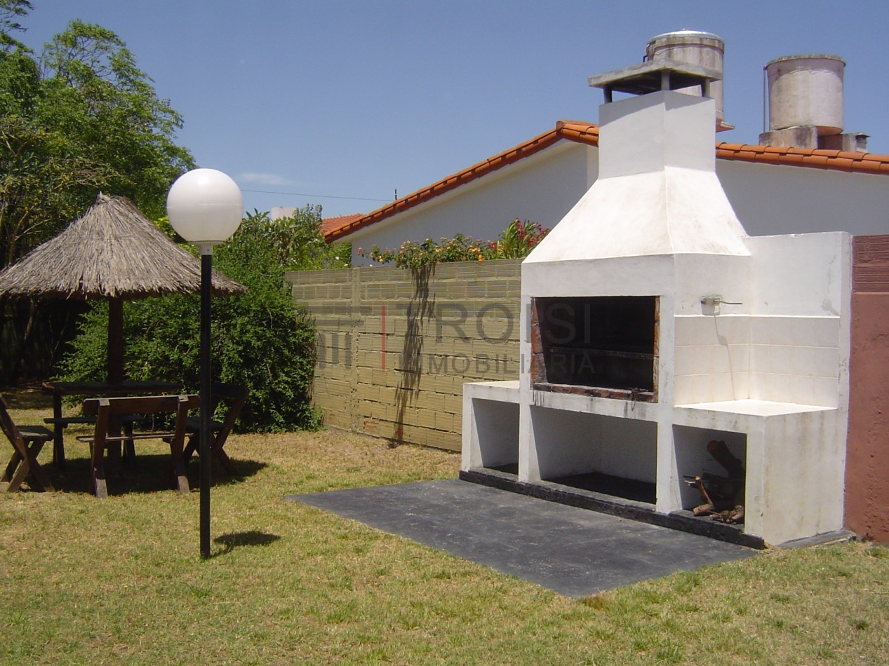 V1 - Chalet 3 ambientes + Depto 2 ambientes - Calle 2 e/ 45 y 46