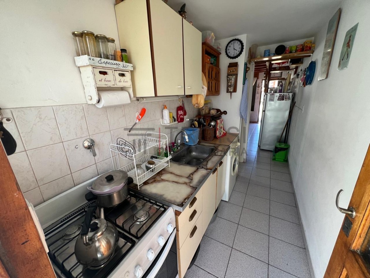 V28 - Duplex 3 ambientes - Calle 35 e/5 y 6