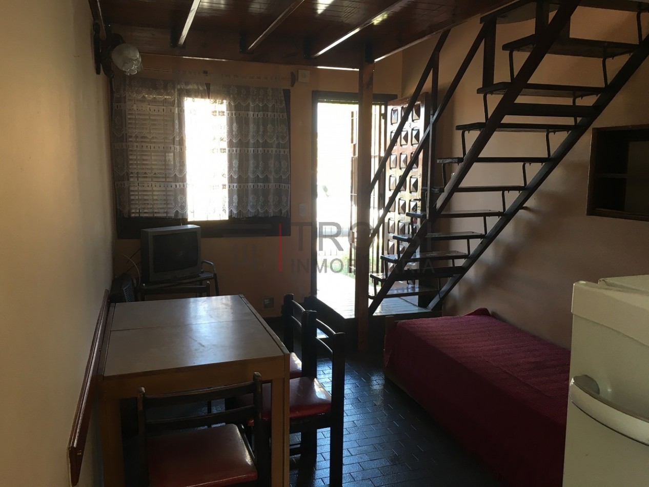 V29 - Duplex 3 ambientes - Calle 33 e/6 y 7