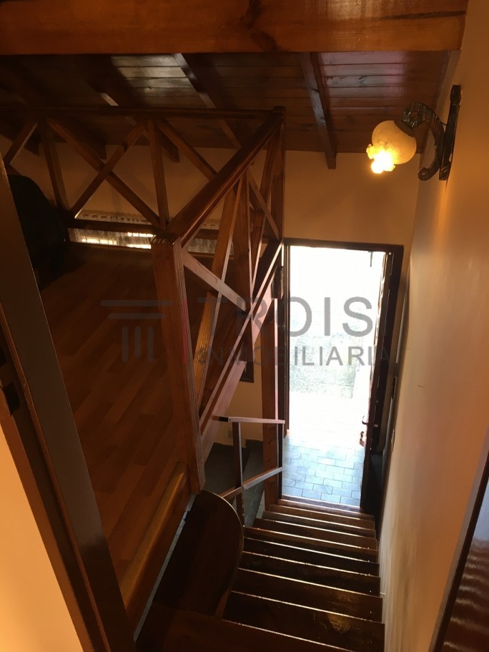 V29 - Duplex 3 ambientes - Calle 33 e/6 y 7