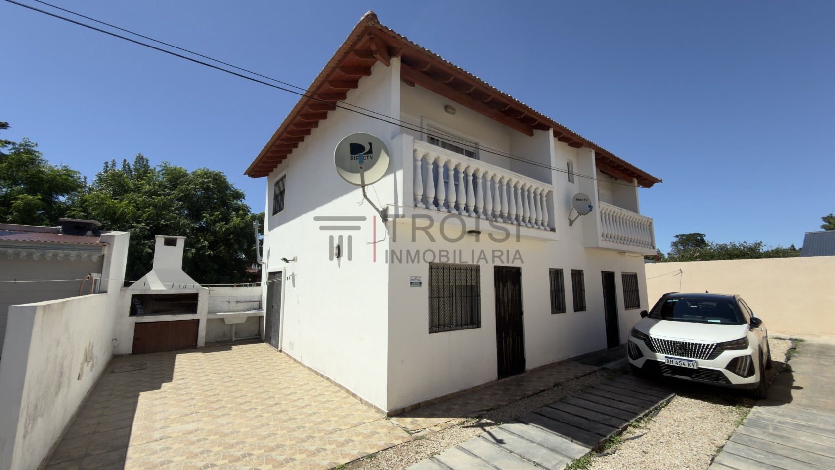V17 - Duplex - Calle 49 N°562 e/ 5 y 6