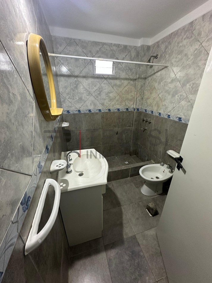 V3A - Duplex 3 ambientes - Calle 49 e/5 y 6