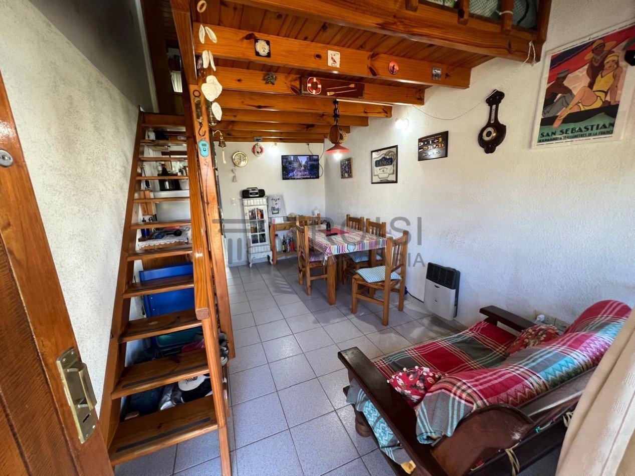 V28 - Duplex 3 ambientes - Calle 35 e/5 y 6