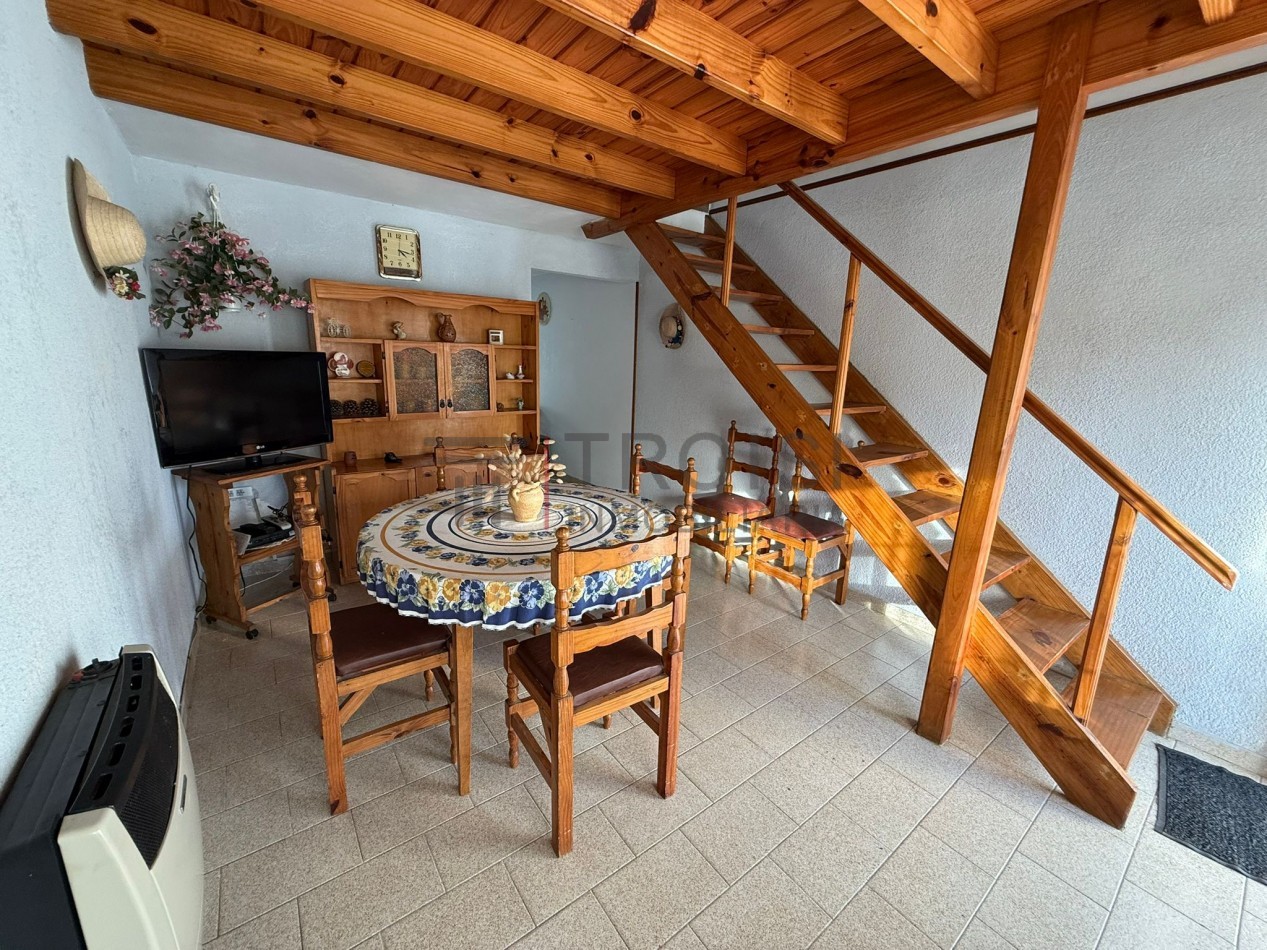 A13 - Duplex 3 ambientes - Calle 5 e/33 y 34