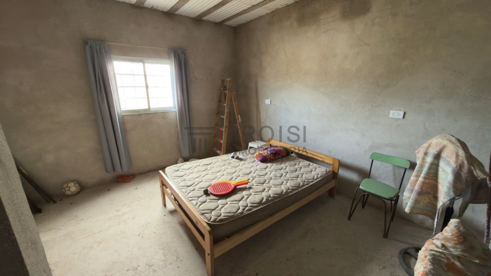 V75 - Casa 3 ambientes - Calle 48 e/11 y 12