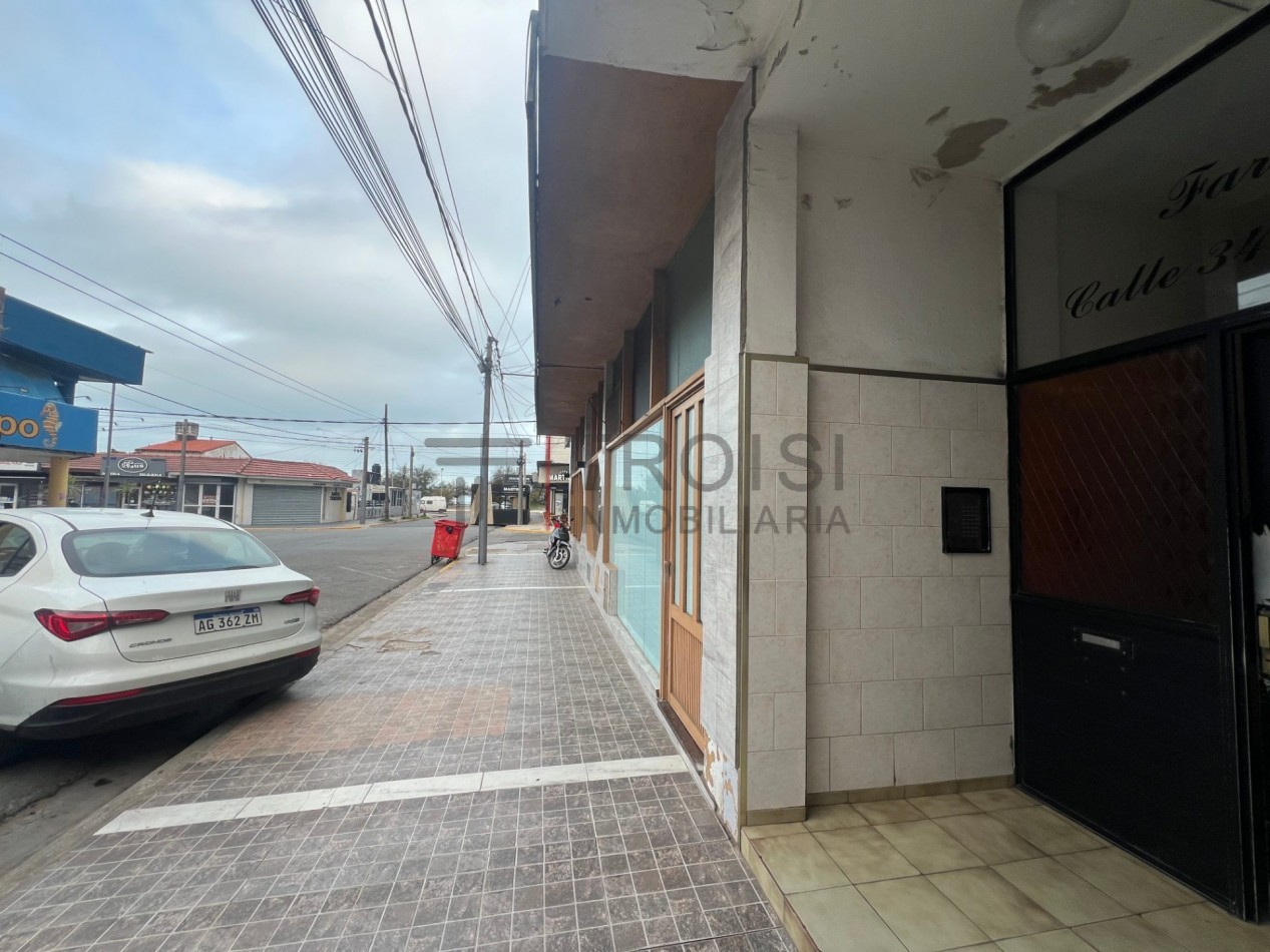 V17 - DEPARTAMENTO - 2 AMBIENTES - Calle 34 N°202 Esq. 2 - 2° piso