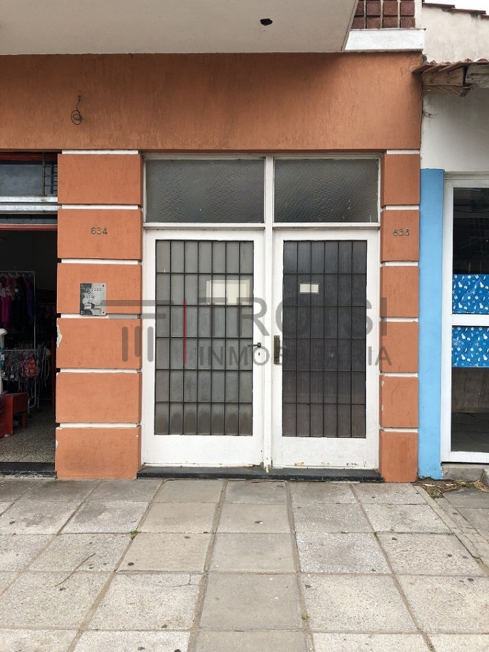 4111 - Depto. 2 Amb - Av. 41 e/6 y 7 