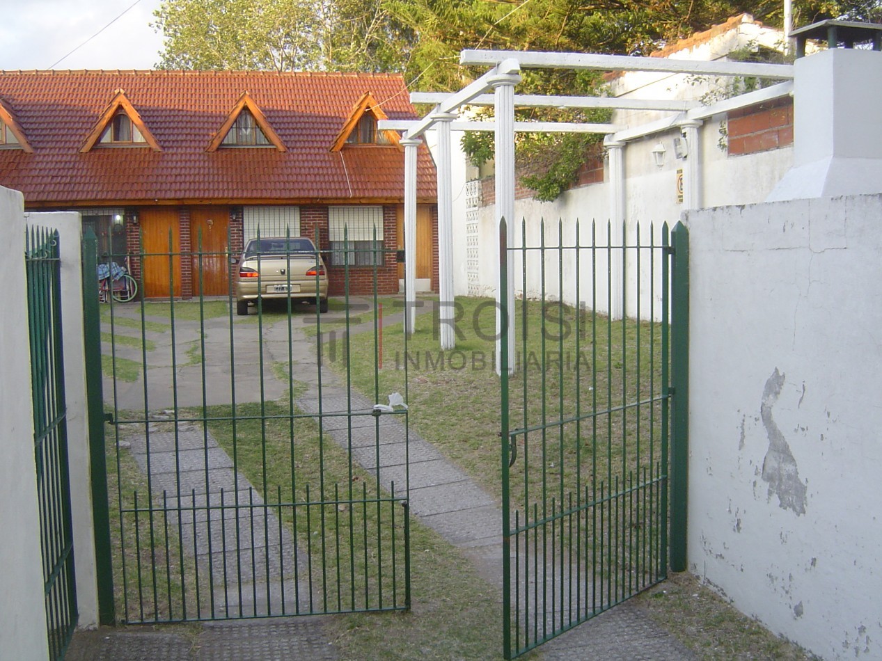 A14 - Duplex - Calle 35 N°559 E/ 5 Y 6 - UF 4 - Santa Teresita