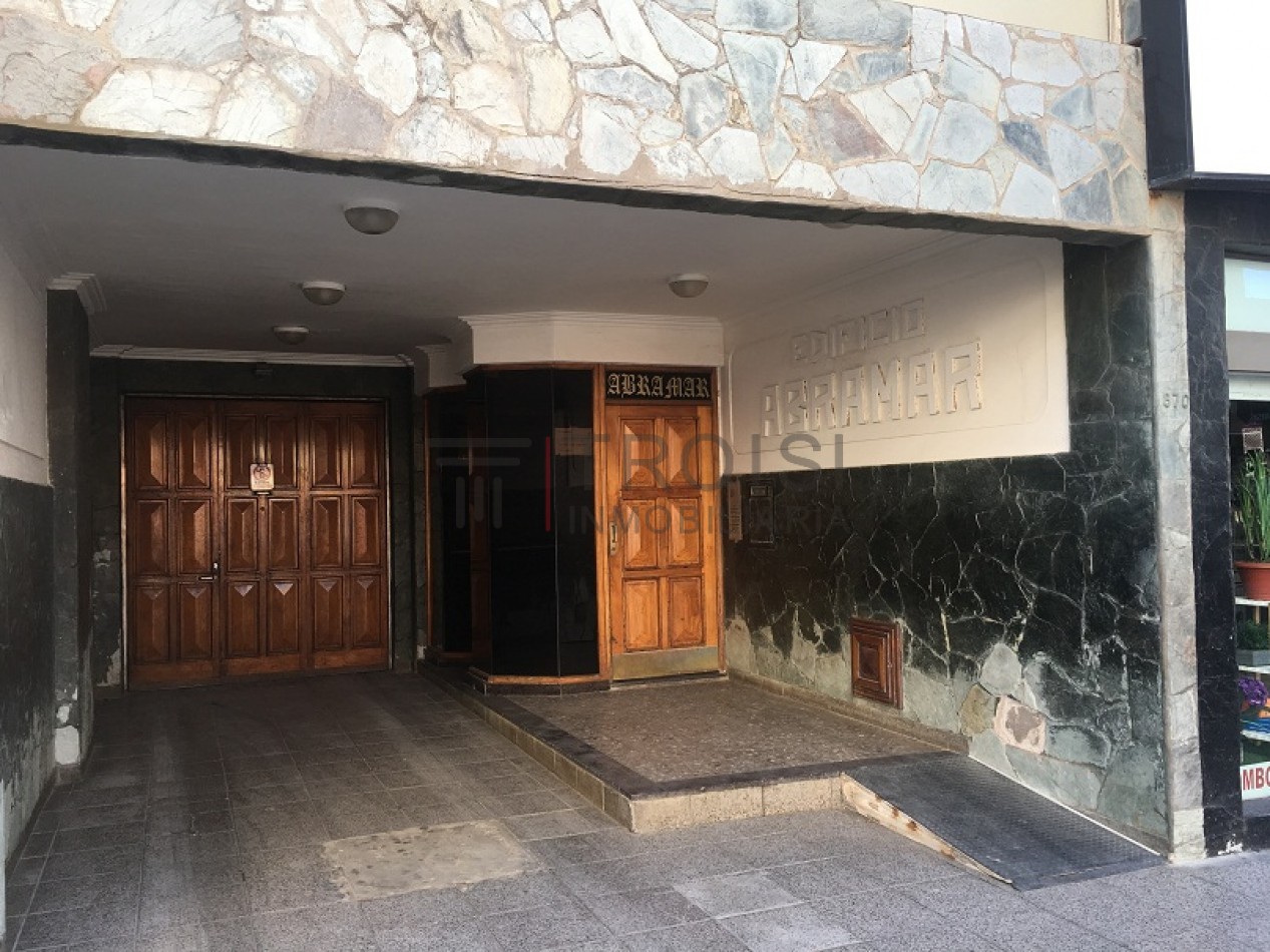 Depto. 3 ambientes - Calle 2 e/35 y 36 - V67
