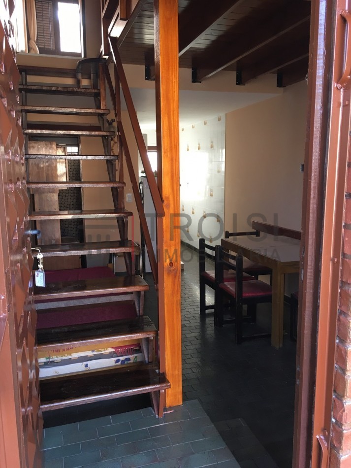 V29 - Duplex 3 ambientes - Calle 33 e/6 y 7