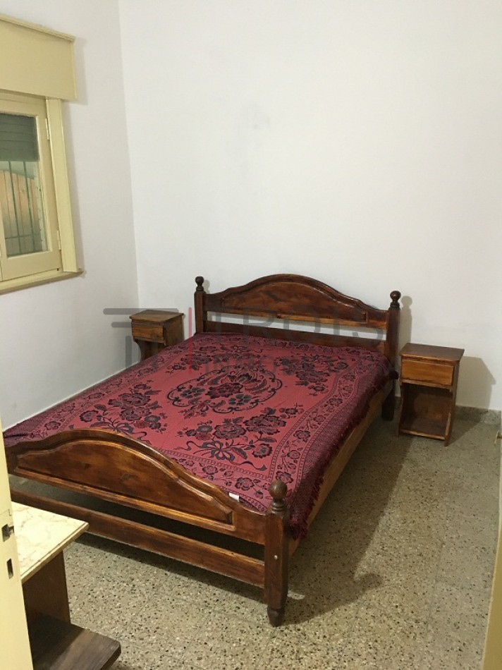 Monoambiente + Chalet 3 ambientes - Calle 30 e/ 5 y 6 - V37