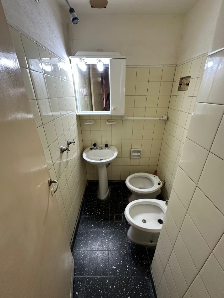 Depto. 2 ambientes - Calle 36 e/2 y 3 - V59B