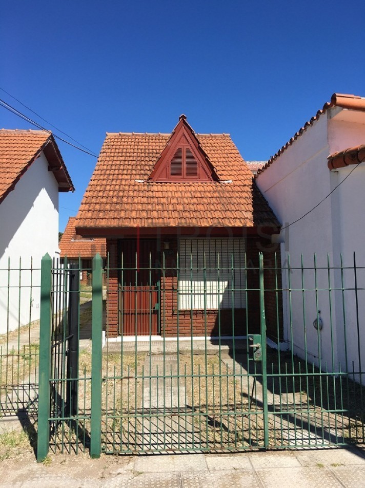A30 - Duplex 3 ambientes - Calle 5 e/ 36 y 37