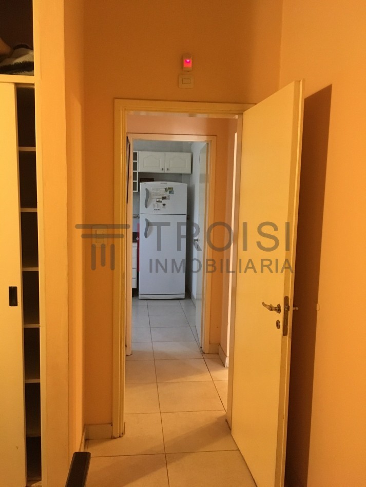 Duplex 4 ambientes - Calle Mendoza, Barrio Santa Teresita sobre el Monte - Mendoza 