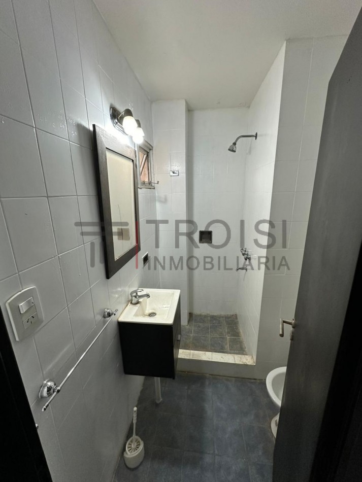 360 - Depto. 2 ambientes a 100 mts del mar - Calle 36 e/2 y 3