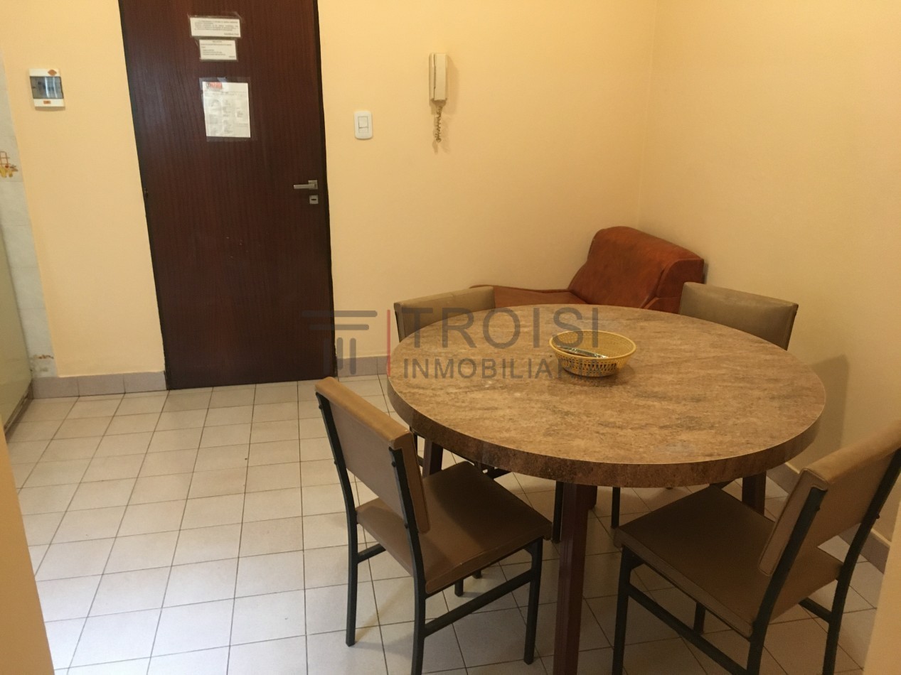 413 - Depto. 2 Amb - Av. 41 e/6 y 7 