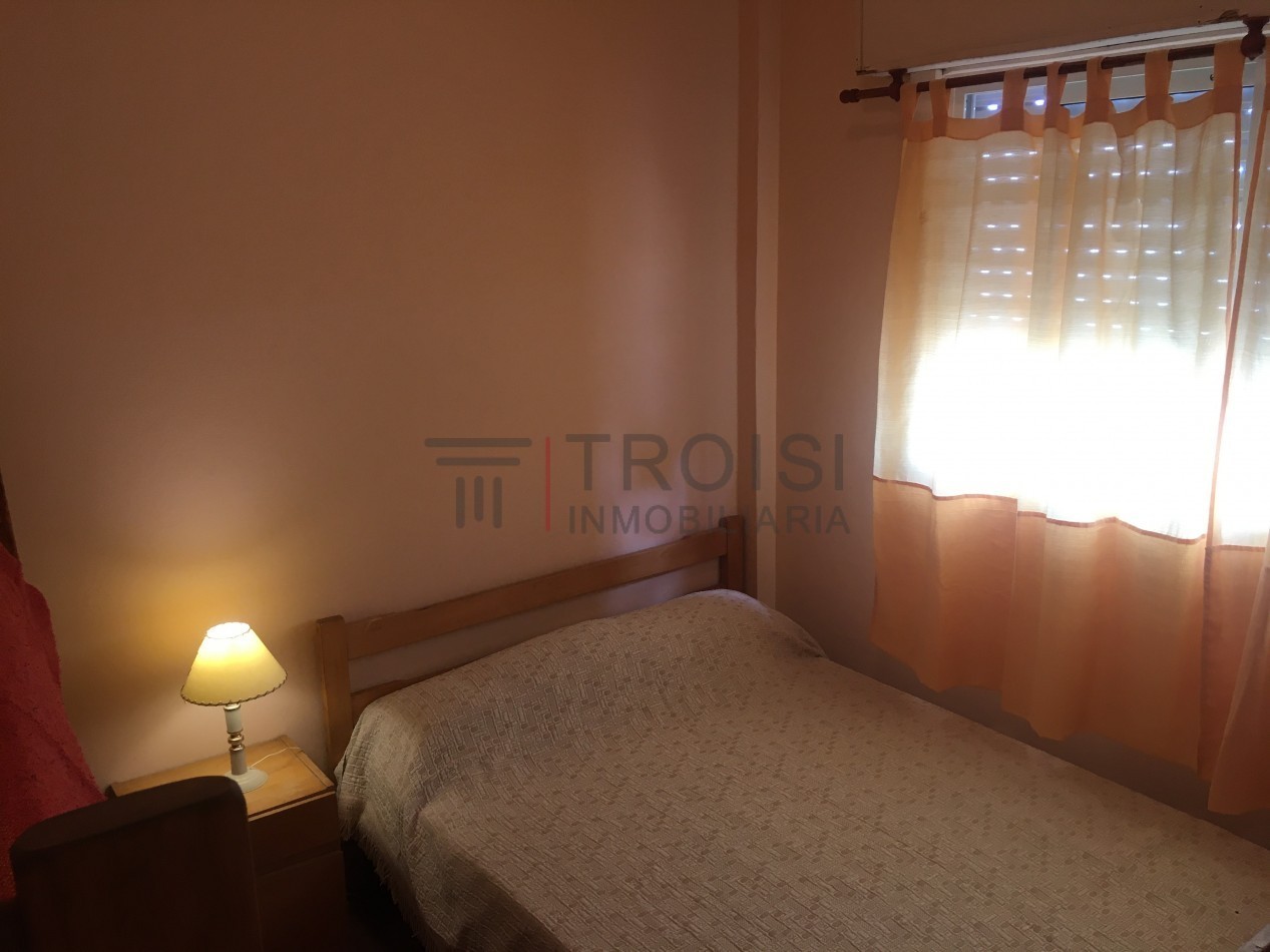 415 - Depto. 2 Amb - Av. 41 e/6 y 7 