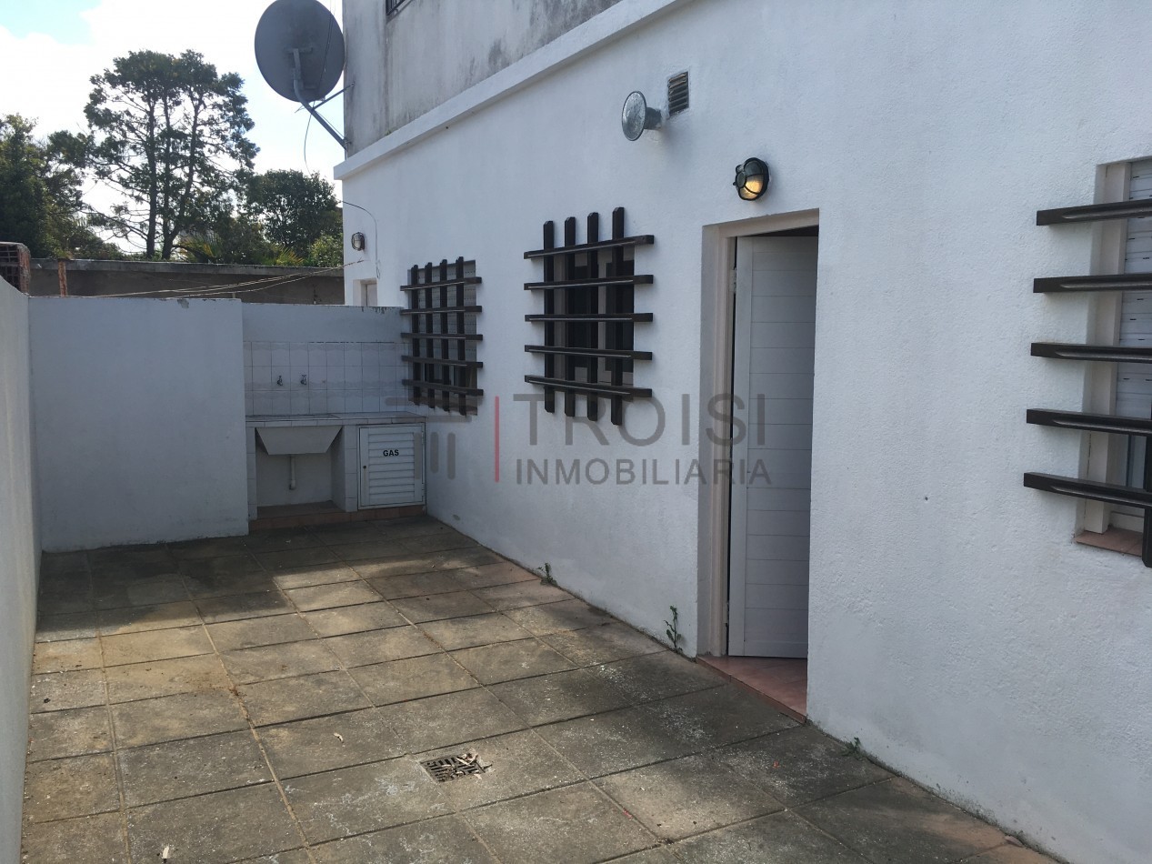 415 - Depto. 2 Amb - Av. 41 e/6 y 7 