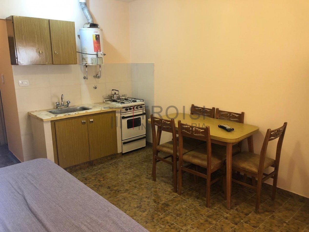 416 - Depto. 2 Amb - Av. 41 e/6 y 7 