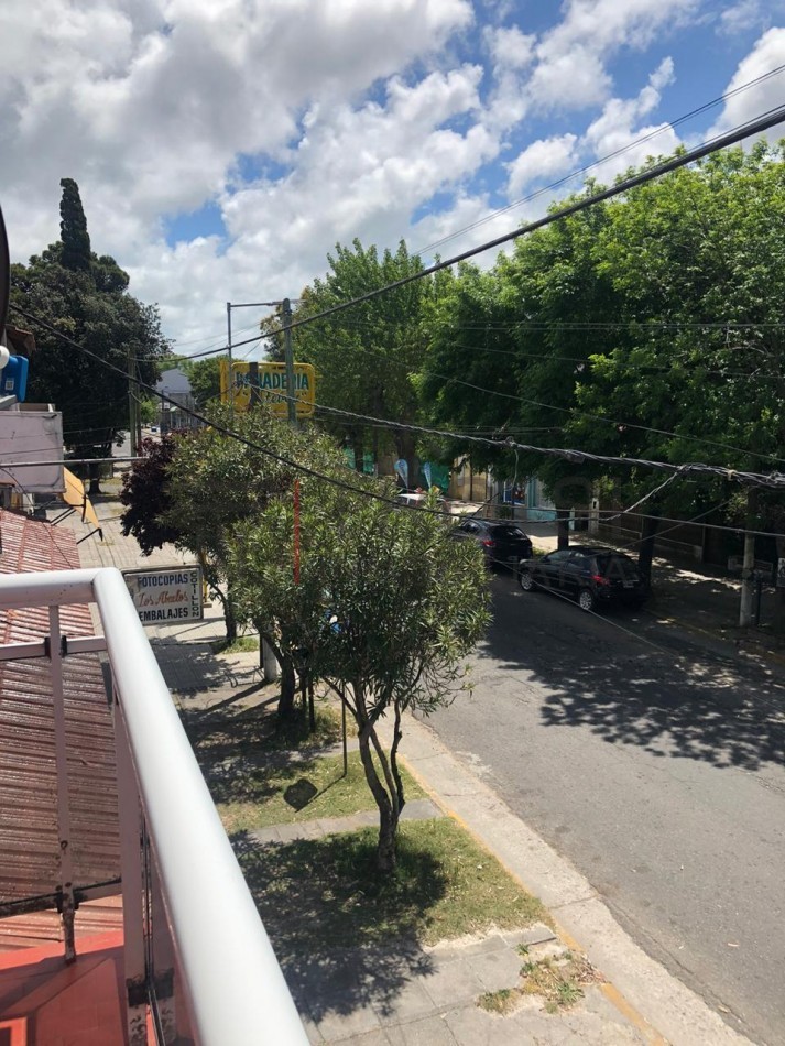 416 - Depto. 2 Amb - Av. 41 e/6 y 7 