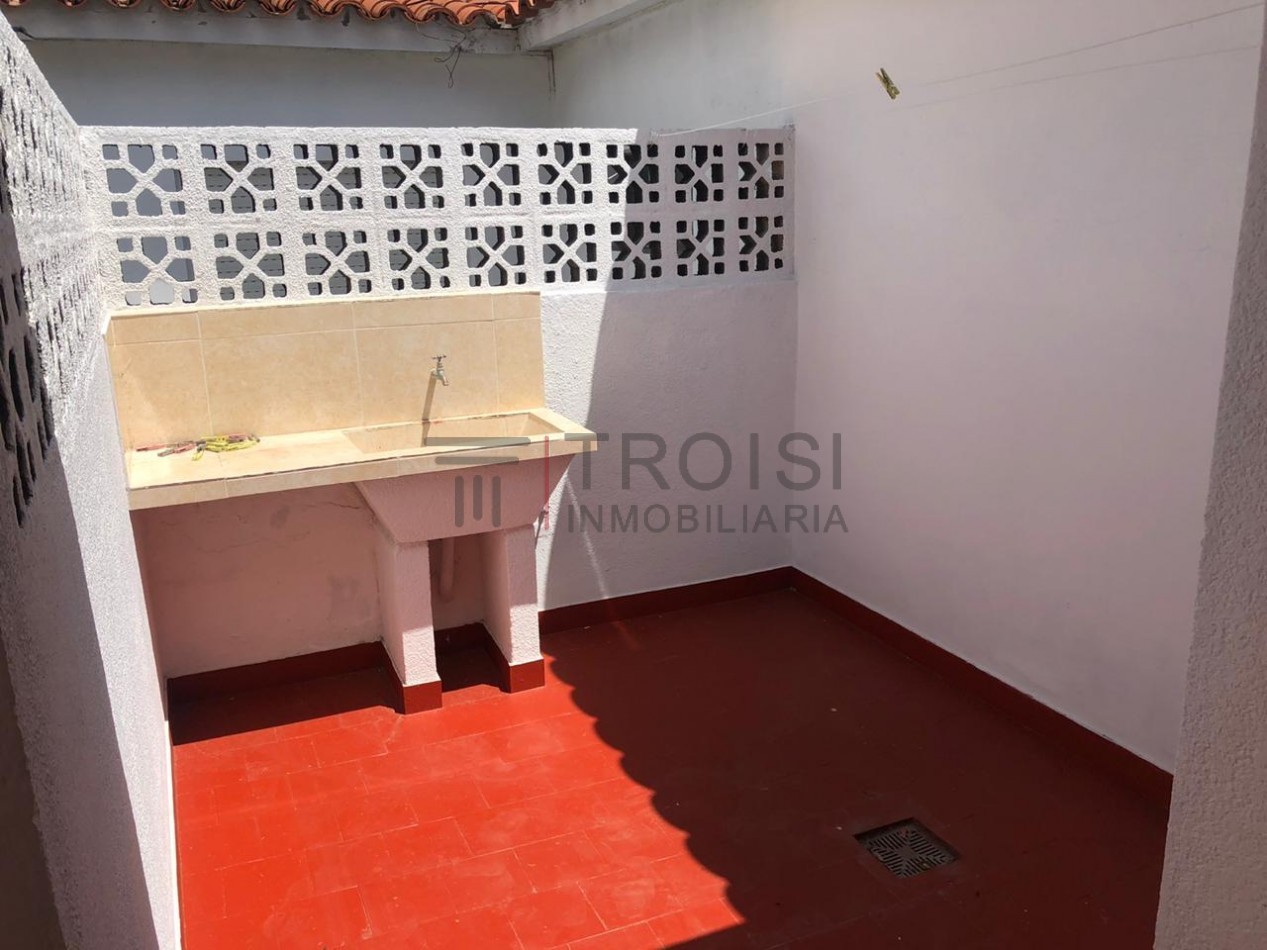 416 - Depto. 2 Amb - Av. 41 e/6 y 7 