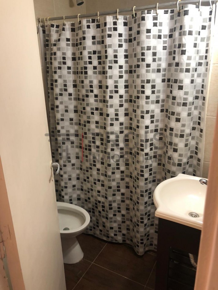 417 - Depto. 2 Amb - Av. 41 e/6 y 7 