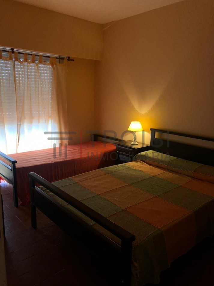 418 - Depto. 2 Amb - Av. 41 e/6 y 7 