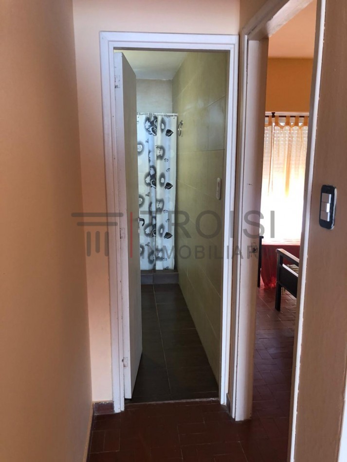 418 - Depto. 2 Amb - Av. 41 e/6 y 7 