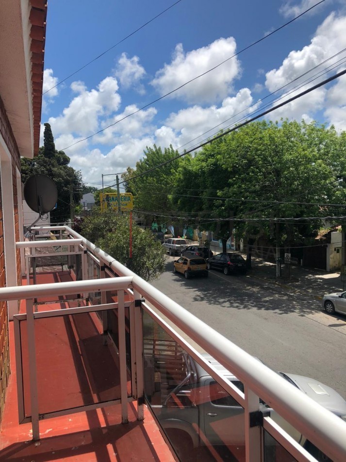 418 - Depto. 2 Amb - Av. 41 e/6 y 7 