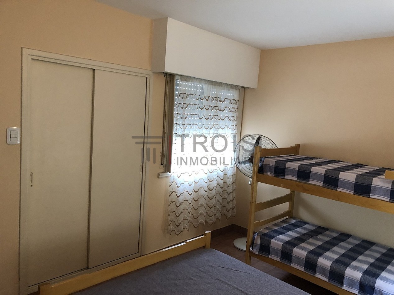 4110 - Depto. 2 Amb - Av. 41 e/6 y 7 