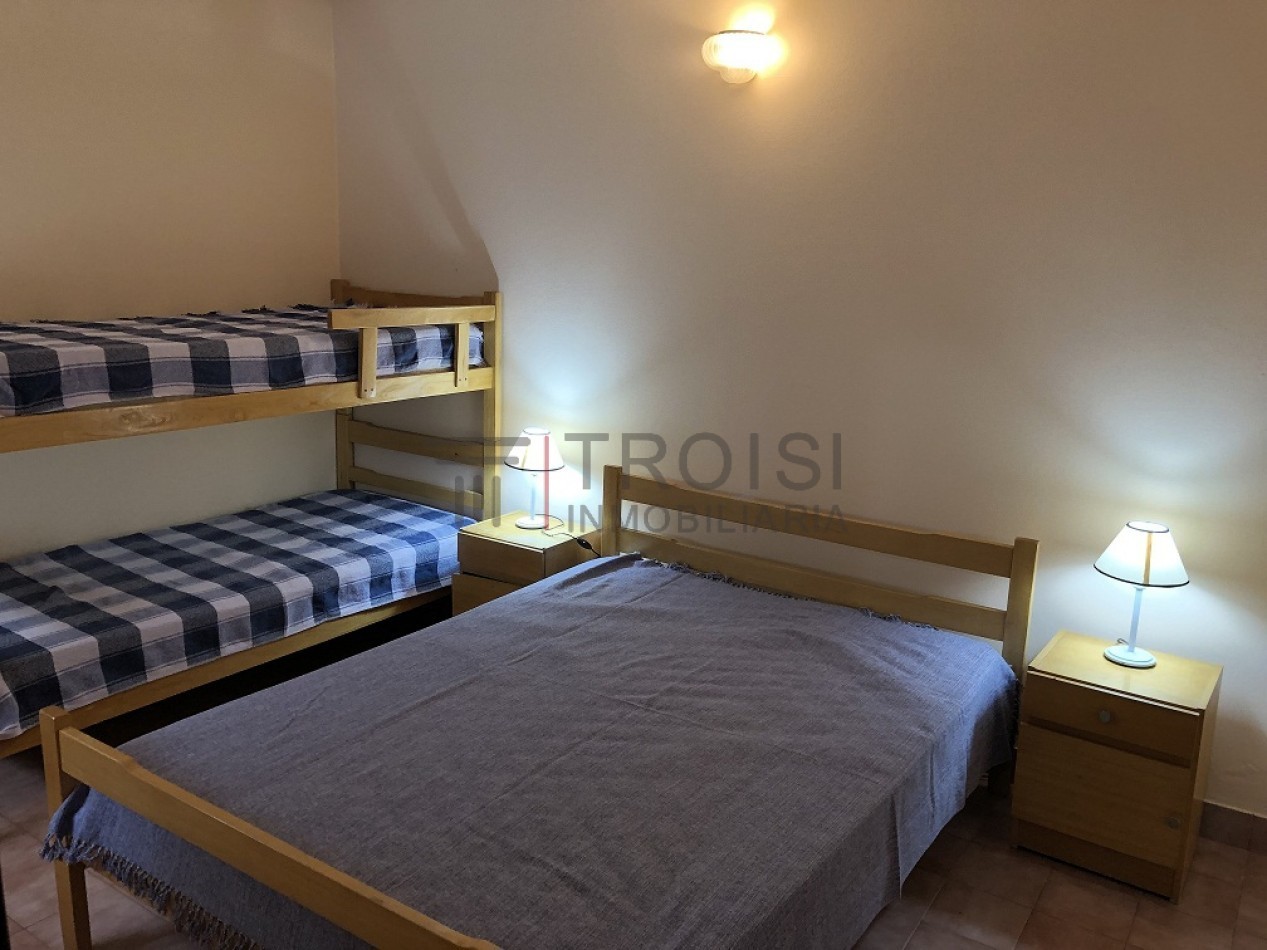 4110 - Depto. 2 Amb - Av. 41 e/6 y 7 