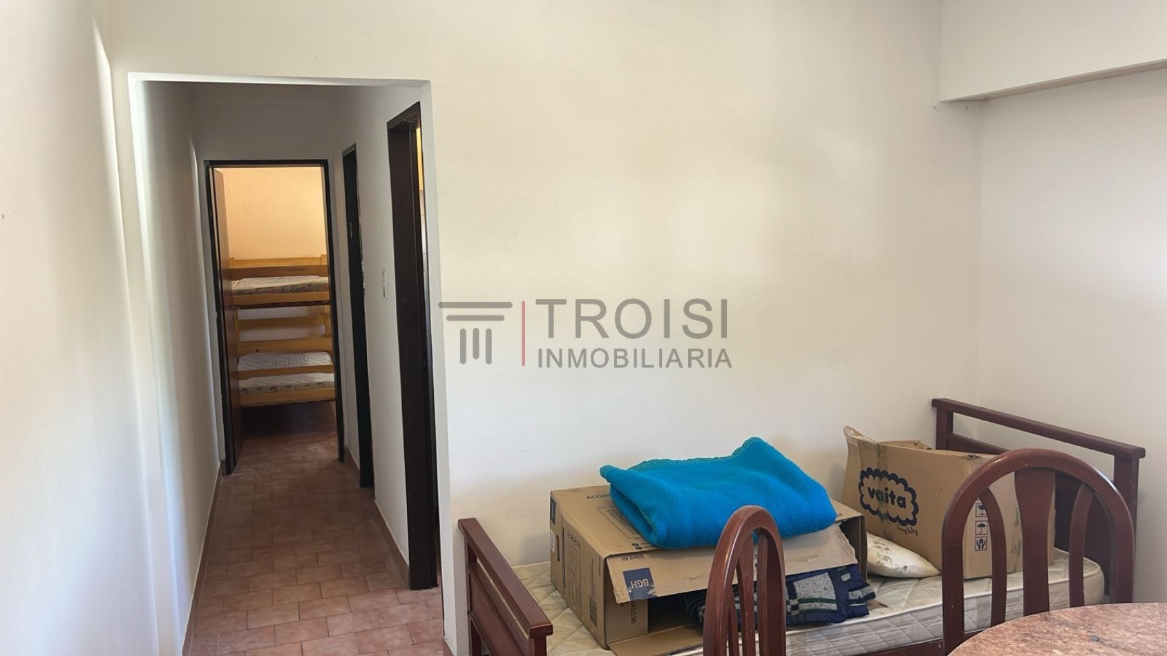 4111 - Depto. 2 Amb - Av. 41 e/6 y 7 