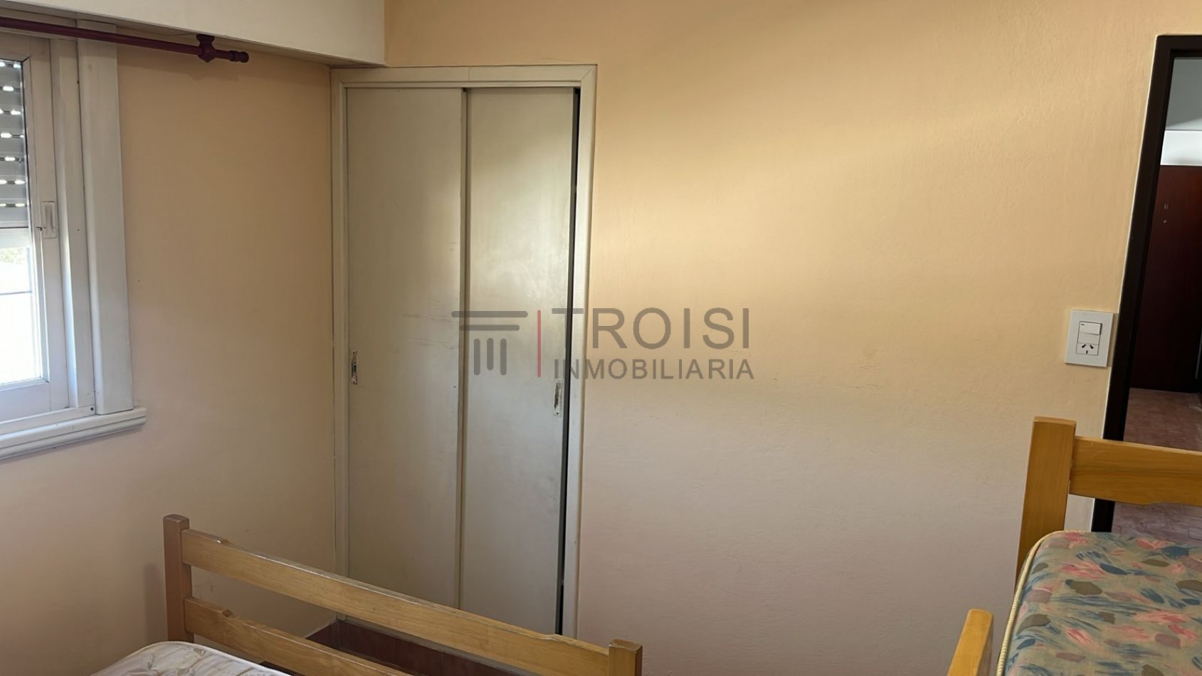 4111 - Depto. 2 Amb - Av. 41 e/6 y 7 