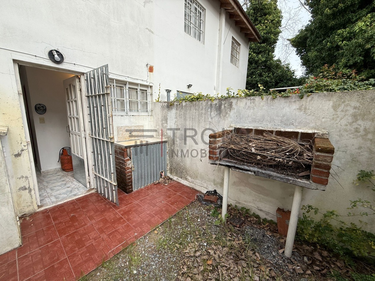 V77 - Duplex 3 ambientes - Calle 47 e/3 y 4